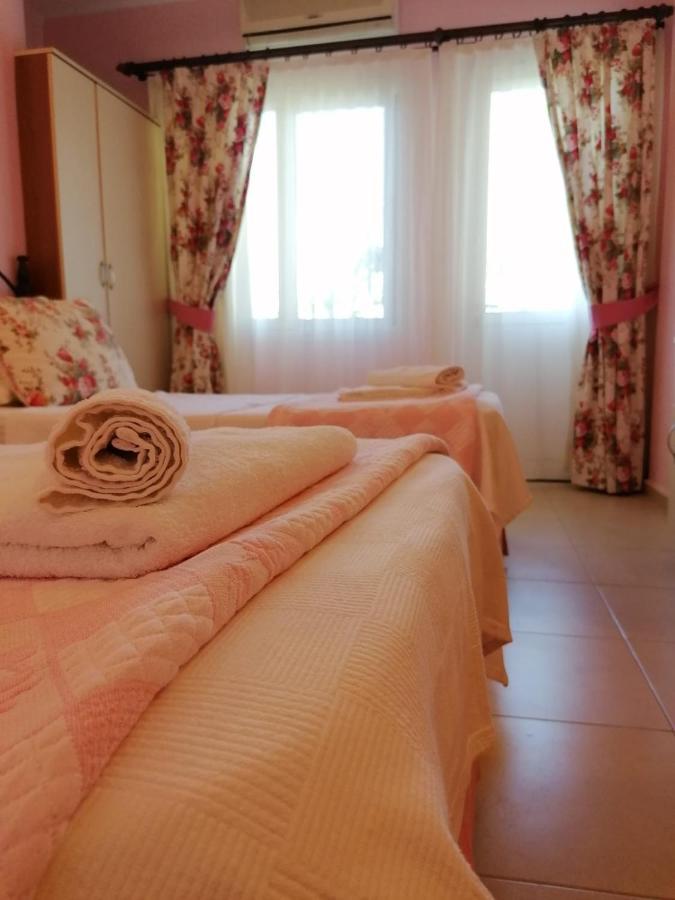Çeşme Maviev Otel מראה חיצוני תמונה