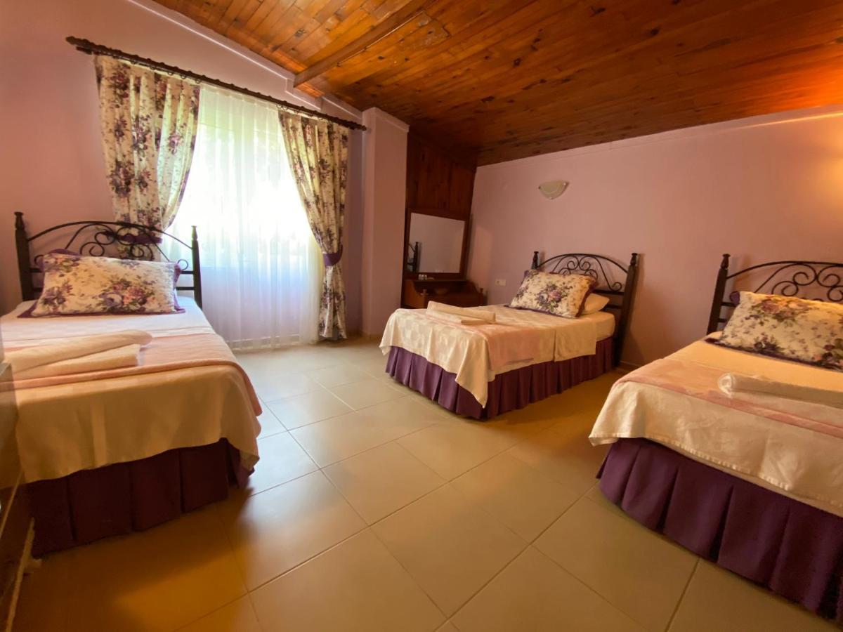 Çeşme Maviev Otel מראה חיצוני תמונה