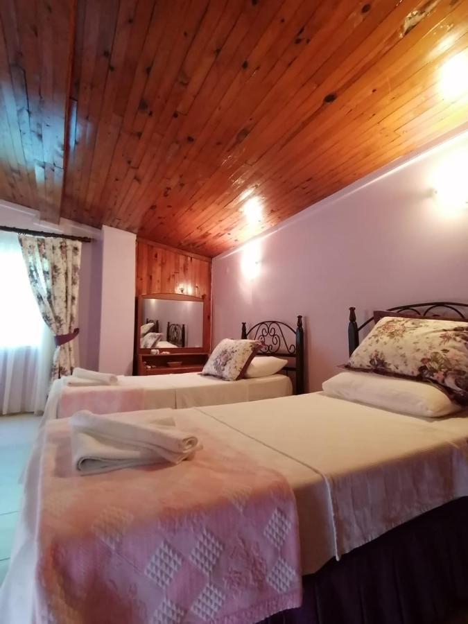 Çeşme Maviev Otel מראה חיצוני תמונה