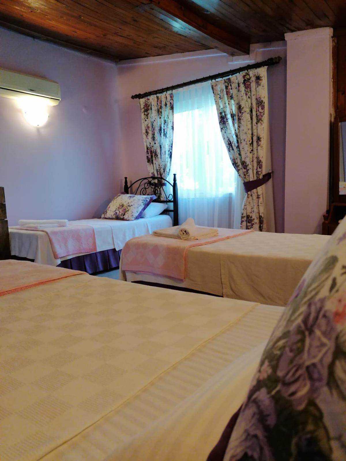 Çeşme Maviev Otel חדר תמונה